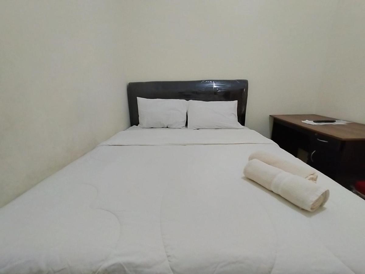Homestay Danesti Syariah Near Bandara Sultan Hasanuddin Makassar Luaran gambar
