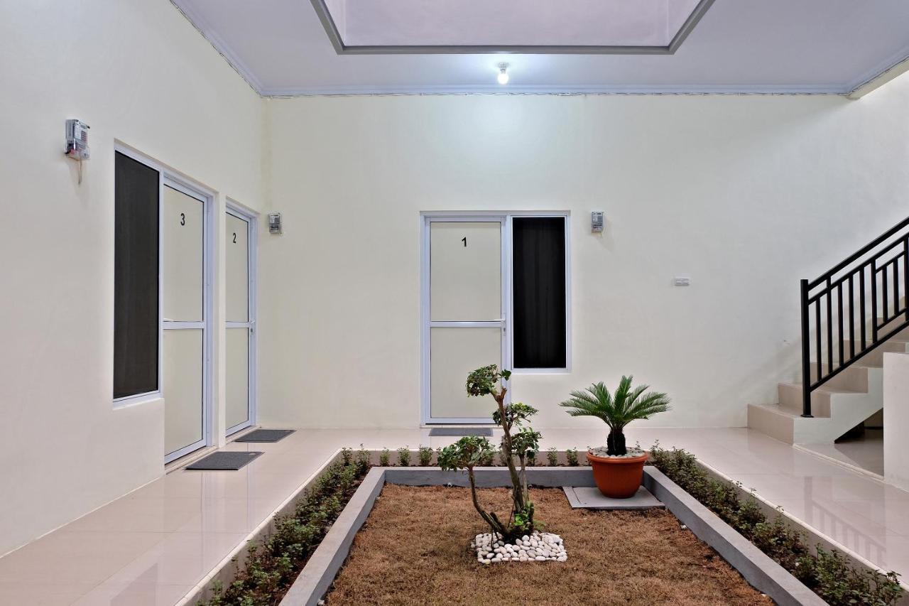 Homestay Danesti Syariah Near Bandara Sultan Hasanuddin Makassar Luaran gambar